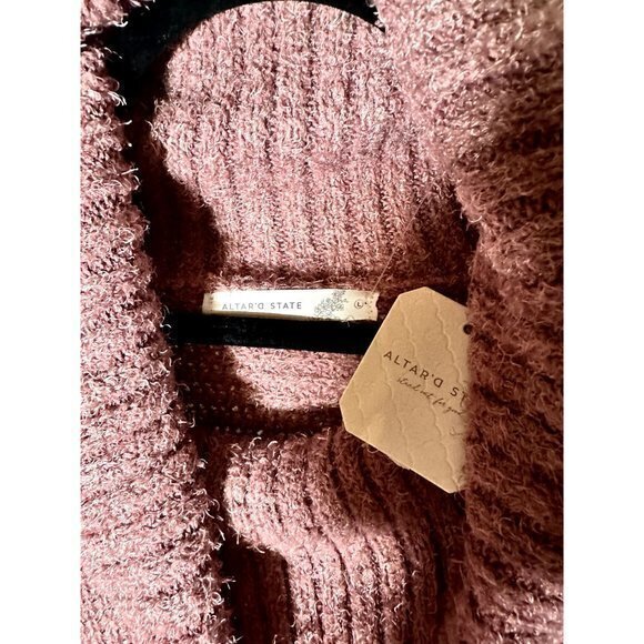 ALTR'D STATE LADIES PINK CROPPED COWL NECK SUPER SOFT SWEATER (L) NEW WITH TAGS - Picture 2 of 5